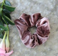 Scrunchie - Sammet mörkrosa
