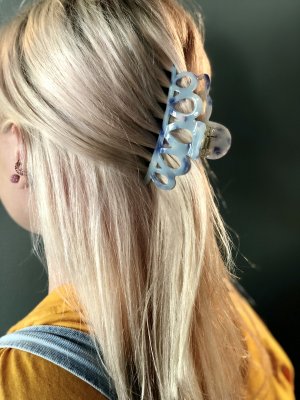 hårklämma som sitter skönt