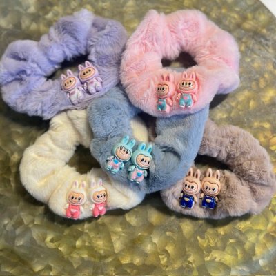 Labubu Scrunchie - best friend blå