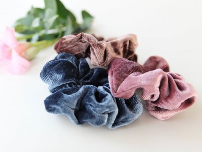 Scrunchie - Sammet rosa